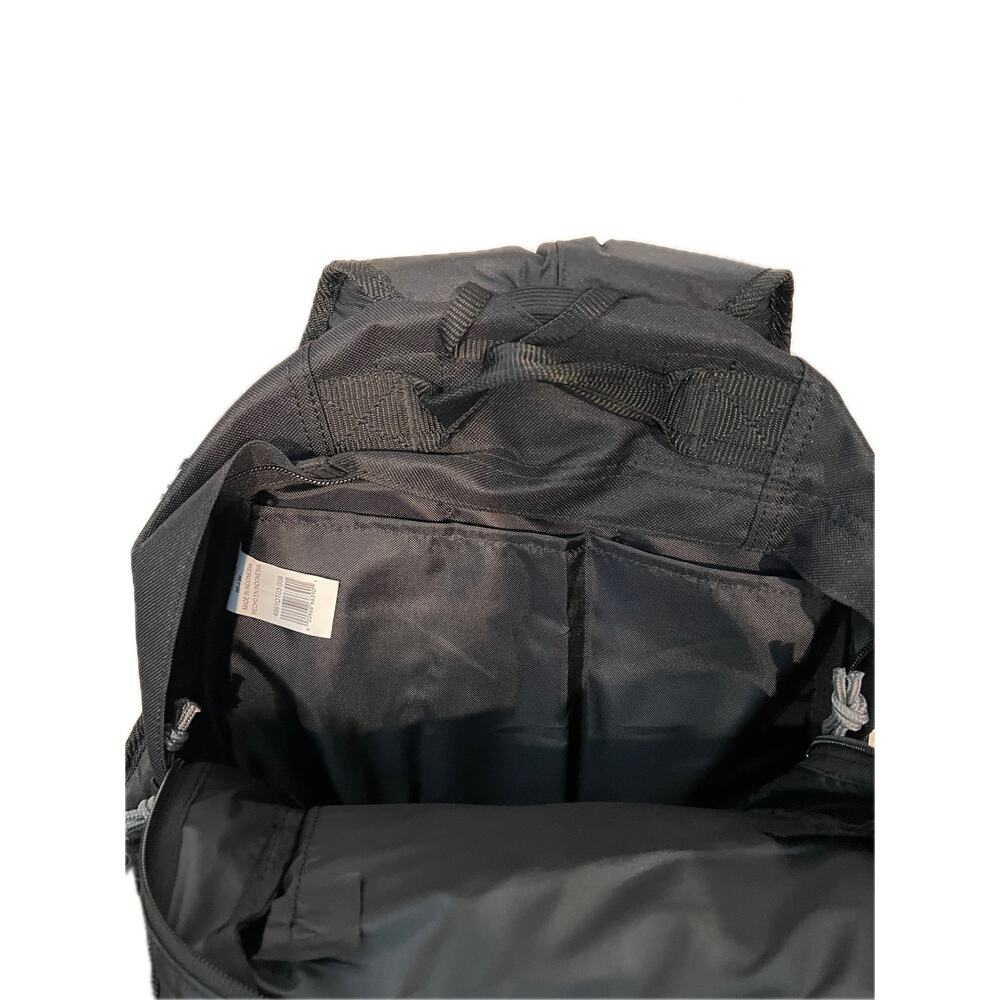 Ozark Trail Black Daily Backpack 25L - Picture 4 of 4